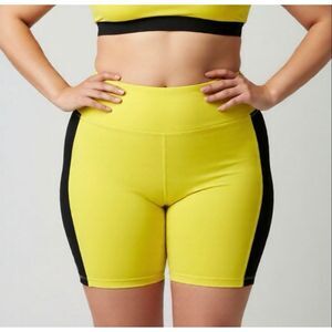 SPORTS ILLUSTRATED Yellow Black Stripe Athletic Bike Shorts Sporty Blokettecore